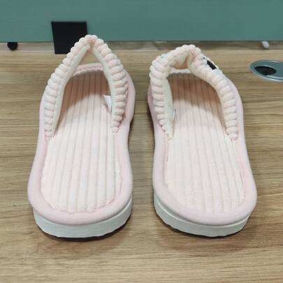 女士室内拖鞋