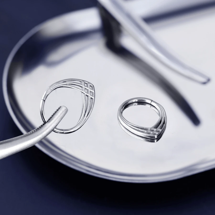 1 件装铰链式鼻环 20G 18G 16G 耳环 耳骨 鼻中隔 耳软骨环 女士身体穿孔唇环耳环。情人节礼物，妈妈礼物。 - 網狀水滴鼻環 - 查看 1