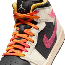 Nike WMNS AIR JORDAN 1 MID SE EDG 女鞋休闲运动鞋 IB7007-107 - 顏色 - 查看 8