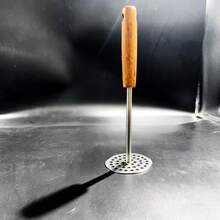 1个带手柄的高级土豆捣碎器 | 细网捣碎盘，可制作细腻的土豆泥和蔬菜泥 - 彩色 - 查看 12