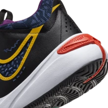 Nike TEAM HUSTLE D 11 SE (GS) 女款滑板休闲鞋 FQ7375-001 - 黑/灰 - 查看 9