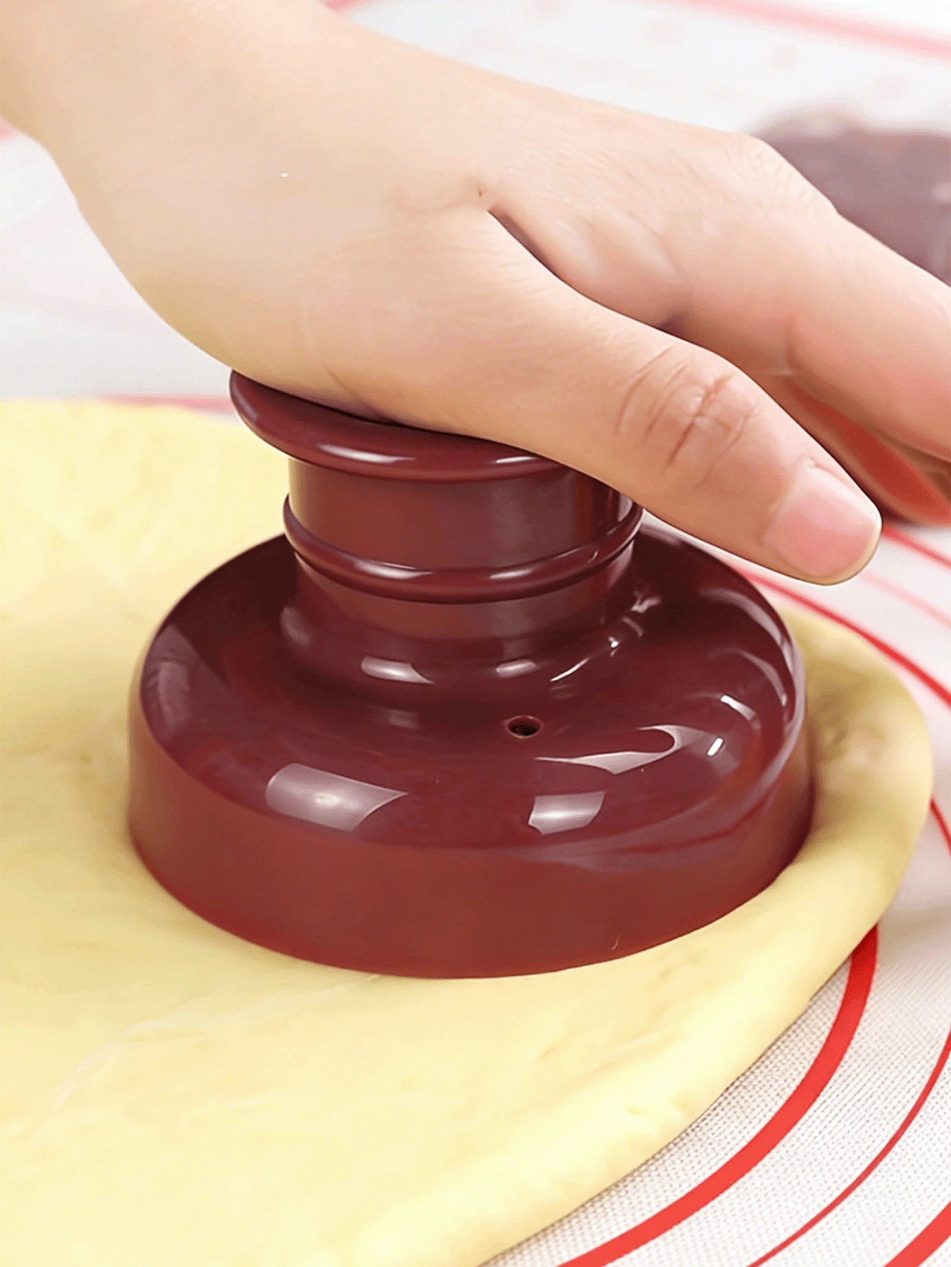 6pcs Flower Shaped Baking Mold Set, Including 1 Piping Bag And 5 Flower Molds, Cake Making DIY Baking Tools, Cookie Cutters, Kitchen Baking Accessories, Small Kitchen Tools, Perfect Baking Supplies - Multicolor - View 1