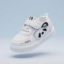 Tenis para Niño y Niña con Diseño de Oso Panda Zapatos para Niña Casuales de Suela Suave Tenis de Niña Deportivos con Correa de Gancho y Bucle Transpirables de Material Ligero Calzado Infantil Antideslizante Cómodo y Moderno Estilo Zapatilla Deportiva Escolar Versátil y Resistente para Pequeños - Blanco - Ver 9