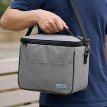 Large Capacity Thermal Lunch Bag, Portable And Multifunctional, 33cm X 22cm X 24cm, With Adjustable Shoulder Strap For Carrying Lunch To Work, School, Picnics, Camping, And Travel. Waterproof Handheld Cooler With Aluminum Lining To Keep Food Hot Or Cold. Available In Various Colors For Adults And Children. The Perfect Solution For Everyday Use, Keeping Your Meals Fresh. - 淺灰色 - 查看 4