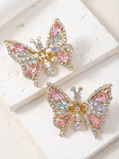 2个粉色水钻装饰逼真蝴蝶发夹，适合作为送给女朋友的生日礼物