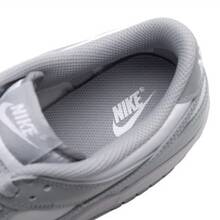 Giày bóng rổ Nike Dunk Low: Thoải mái, vừa vặn, đa năng và phong cách, màu xám nhạt, unisex. - Màu Xám nhạt - Xem 3