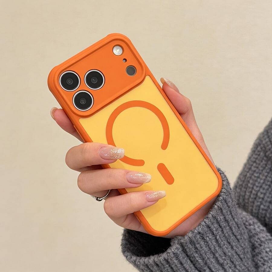 DECOPHONE Funda magnética para teléfono, cubierta protectora transparente mate antichoque con diseño de lente elevada, corte preciso, compatible con Apple 17 Pro / 17 Pro Max. - Naranja - Ver 1