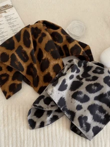 1pc Chic Leopard Print Scrunchie, Versatile Hair Tie, Elegant Ponytail Holder, Hair Accessories - Multicolor - View 3