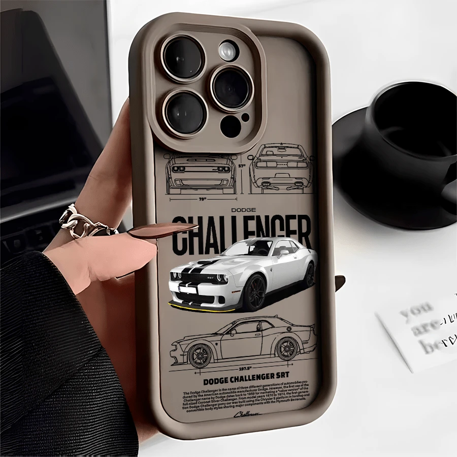 Esta funda para teléfono con estampado del Dodge Challenger es compatible con Apple 16E/15/14/13/12/11/PRO/PLUS/PROMAX/MINI, S/A/M/NOTE, S/G/EDGE/E, Transition Spark/HANTOM/CAMON/INFINIX, Honor 400/PLAY/X/Y, OPPO Reno/A/F, 14/Redmi/POCO/NOTE y otros modelos. Está fabricada con TPU transparente, sencillo, elegante y resistente. Es una opción ideal para San Valentín, Halloween, Navidad, para uso personal o como regalo. - Café integral - Ver 1