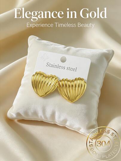 Vintage-Inspired Textured Gold Button Stud Earrings – Stripe And Heart Shaped Design, Elegant And Durable Jewelry For Women, Perfect For Everyday Sophistication And Special Occasions