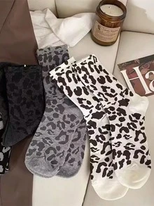 Calcetines de media caña con estampado de leopardo retro para mujer | Calcetines de tobillo transpirables con estilo de ropa de calle adecuados para zapatillas y botas - Multicolor - Ver 4