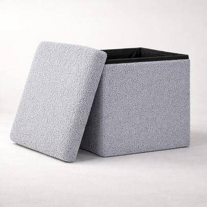 Reposapiés Compacto Tela Teddy 38x38x38cm Puff Decorativo Antideslizante En Color Negro o Gris Multifuncional Para Sala Dormitorio U Oficina.