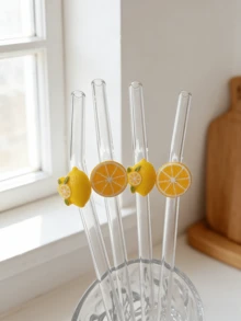 1支/2支/4支装可重复使用玻璃吸管,饰以新鲜柠檬和柠檬片图案,充满夏日气息,适合冷饮,也是馈赠佳品。尤其适合冰饮、下午茶、奶昔、冰沙、苏打水、珍珠奶茶、果汁等。是海滩派对、户外野餐、甜品店、小吃店、派对用品、家庭聚会、儿童派对、情人节、返校季的理想之选。清爽怡人,也是送给女孩的贴心礼物。 - Style B - 查看 6