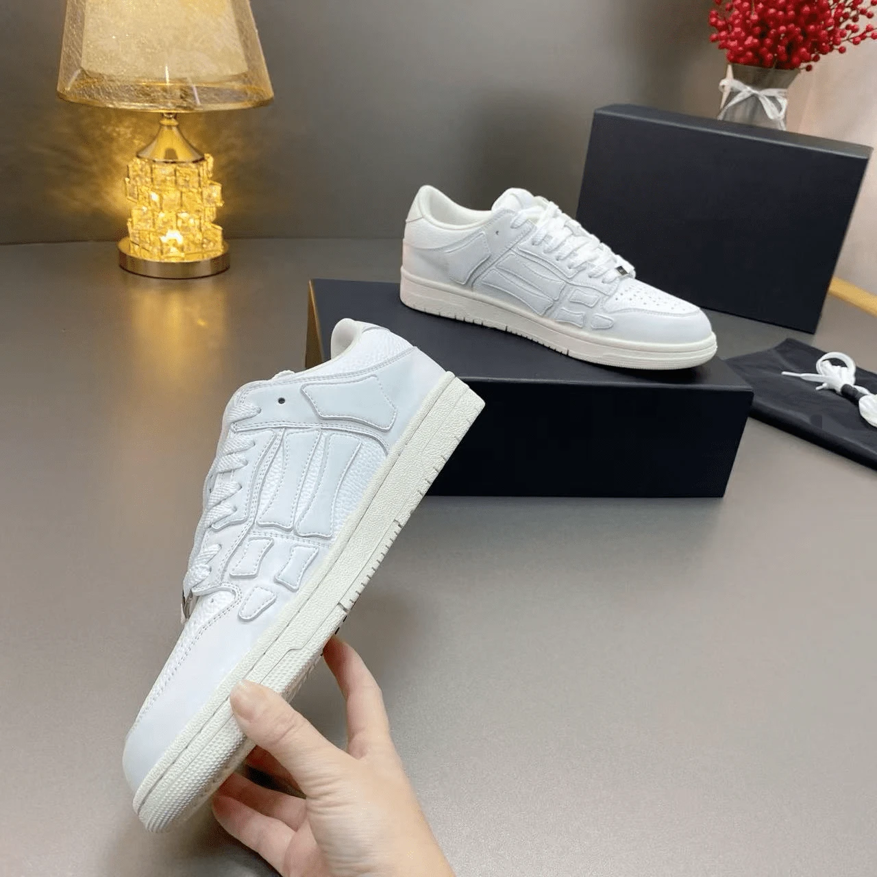 Giày thể thao cổ thấp Skel-Top mới năm 2026, giày casual thoải mái, cổ điển, chống trơn trượt, nhẹ, giày trượt ván unisex, quà tặng cổ thấp kèm hộp.