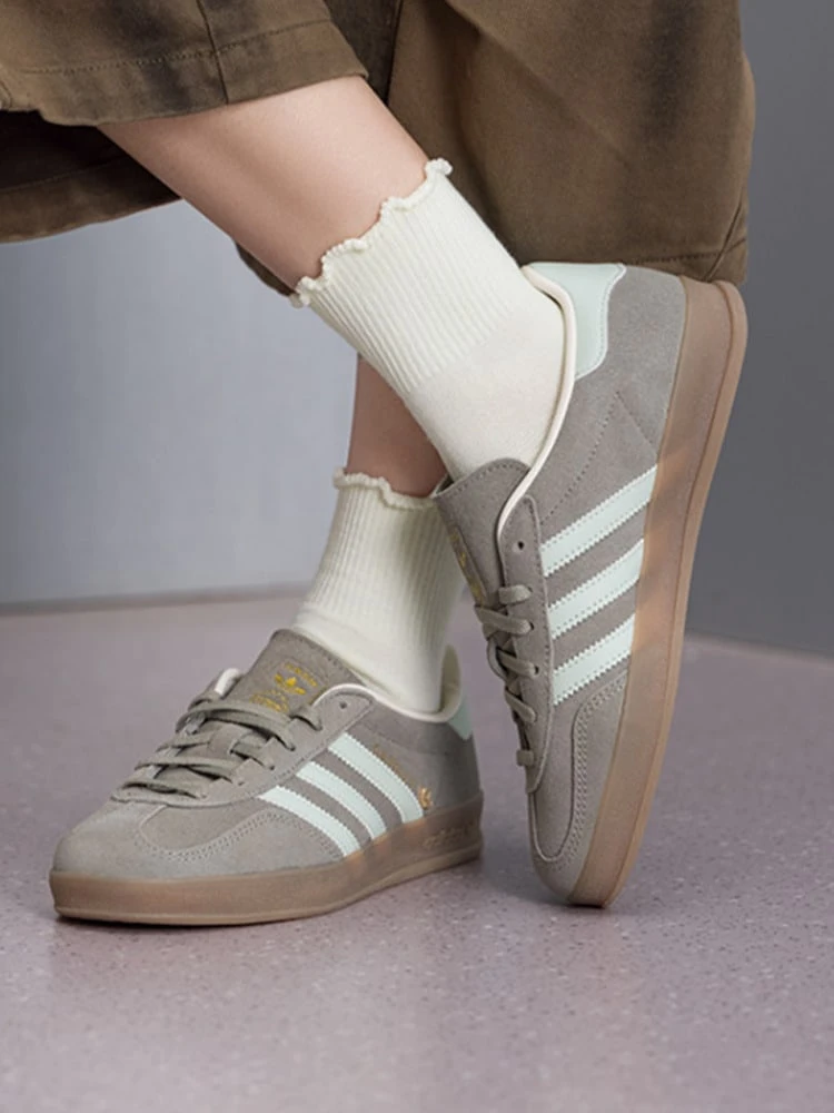 adidas originals GAZELLE 舒適百搭 德訓鞋 女款 褐色 - 褐色 - 查看 1