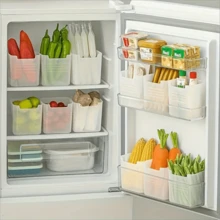 5个可堆叠透明塑料冰箱储物盒，多用途，可用于存放水果、蔬菜、零食，节省厨房空间，可重复使用食品储物盒 - 白色 - 查看 2