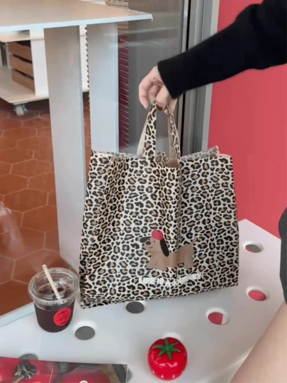 50pcs/Set Party Gift Bags, High-End Ladies Shopping Bags, Handheld Storage Bags, Puppy Pattern Packaging Bags, Wedding Gift Bags, Gift Packaging Bags, Reusable Packaging Bags, Thick Waterproof Portable Large Capacity Tote Bags, Outdoor Travel Daily Storage Bags. Suitable For Holidays, New Year, Weddings, Parties, Shopping Bags, Birthday Gift Bags And Party Favor Bags.