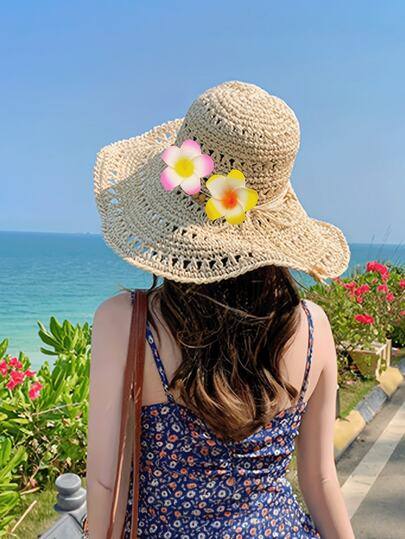 2/4个夏威夷热带花朵发夹，人造玉兰花发夹，可爱花朵发夹，适合女性和女孩，完美适用于海滩派对、婚礼、夏季假期、热带度假和日常佩戴