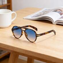 1副女士时尚眼镜，优雅街头风高端眼镜 - 黑色 - 查看 1