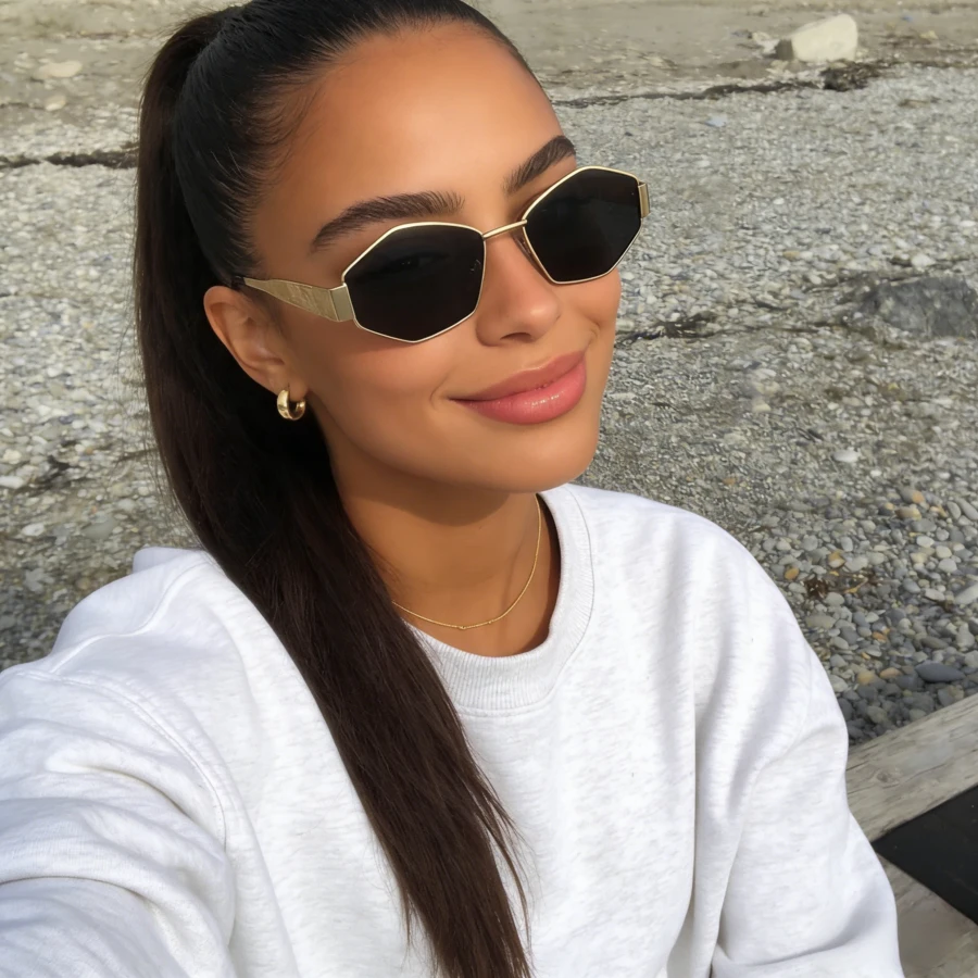 1副多边形时尚金属小框女士眼镜 - 金色 - 查看 1