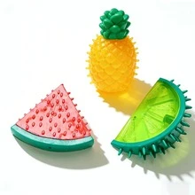 夏季降温狗狗玩具，水果造型咀嚼玩具，带发声器，可注水降温，宠物牙齿护理玩具 - 彩色 - 查看 3