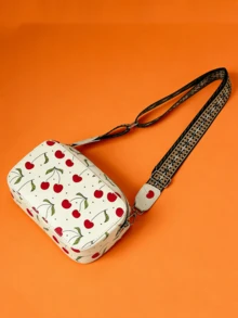 Sac à bandoulière mode femme imprimé cerises, sac à épaule, convient comme cadeau pour la fête des mères à porter avec des tenues d'été, sac carré petit avec fermeture éclair et porte-monnaie, peut contenir un téléphone, un appareil photo, un portefeuille, idéal pour les voyages d'été, les vacances, la photographie, cadeau de vacances pour les amis - Multicolore - Voir 3