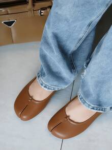 Tabi Ballet Flats Shoes For Women Rounde Toe Split Toe Low Heel Comfortable Flats Casual Shoes - 黃色 - 查看 3
