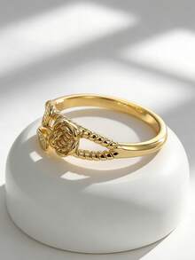 Charm-In Anillo con forma de rosa chapado en oro de 18K | Anillo de banda retorcida delicado para mujeres | Perfecto para el Día de San Valentín y uso diario - Dorado - Ver 5