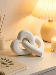 White Heart-Shaped Knot Sculpture, Modern Geometric Interwoven Heart Sculpture, Desktop Decor, Small Round Statue, Home Decor, Bookshelf, Coffee Table, Bookcase Decoration, Gift - Multicolor - View 9