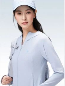 CAMEL CROWN Camel Outdoor Yarn Women's Spring/Summer Lightweight Breathable Sun Protection Jacket - Light Blue - View 2