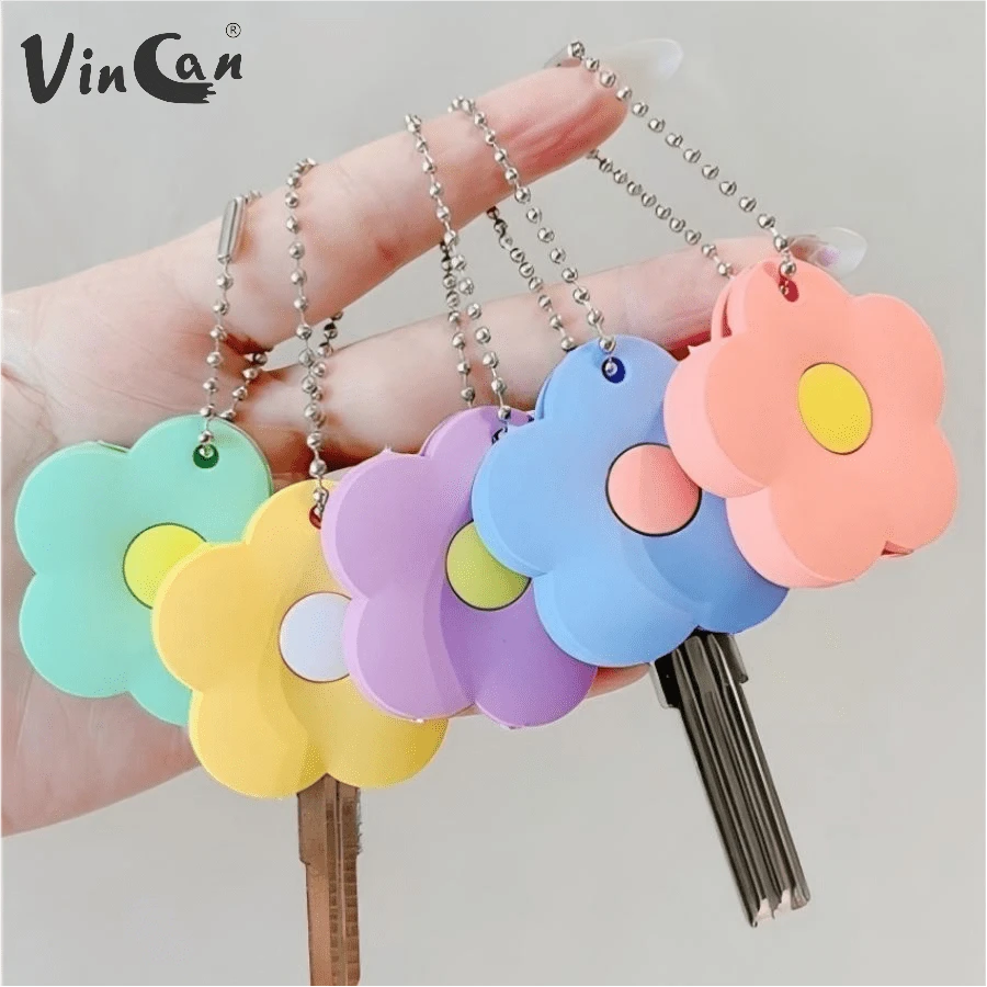 VINCAN Funda de llave con diseño de flor linda, diseño de bloques de colores vibrantes, con cadena de cuentas plateadas (requiere ensamblaje), protector decorativo de identificación de llaves, accesorios de llavero para mujeres, pequeño regalo para hermanas, amantes y amigos - Multicolor - Ver 1