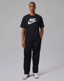 Nike Sportswear 經典Logo印花圓領美式復古短袖T卹 男款 黑色 - 黑色 - 查看 7