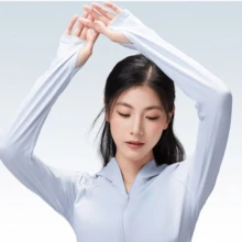 CAMEL CROWN Camel Outdoor Yarn Women's Spring/Summer Lightweight Breathable Sun Protection Jacket - Light Blue - View 4