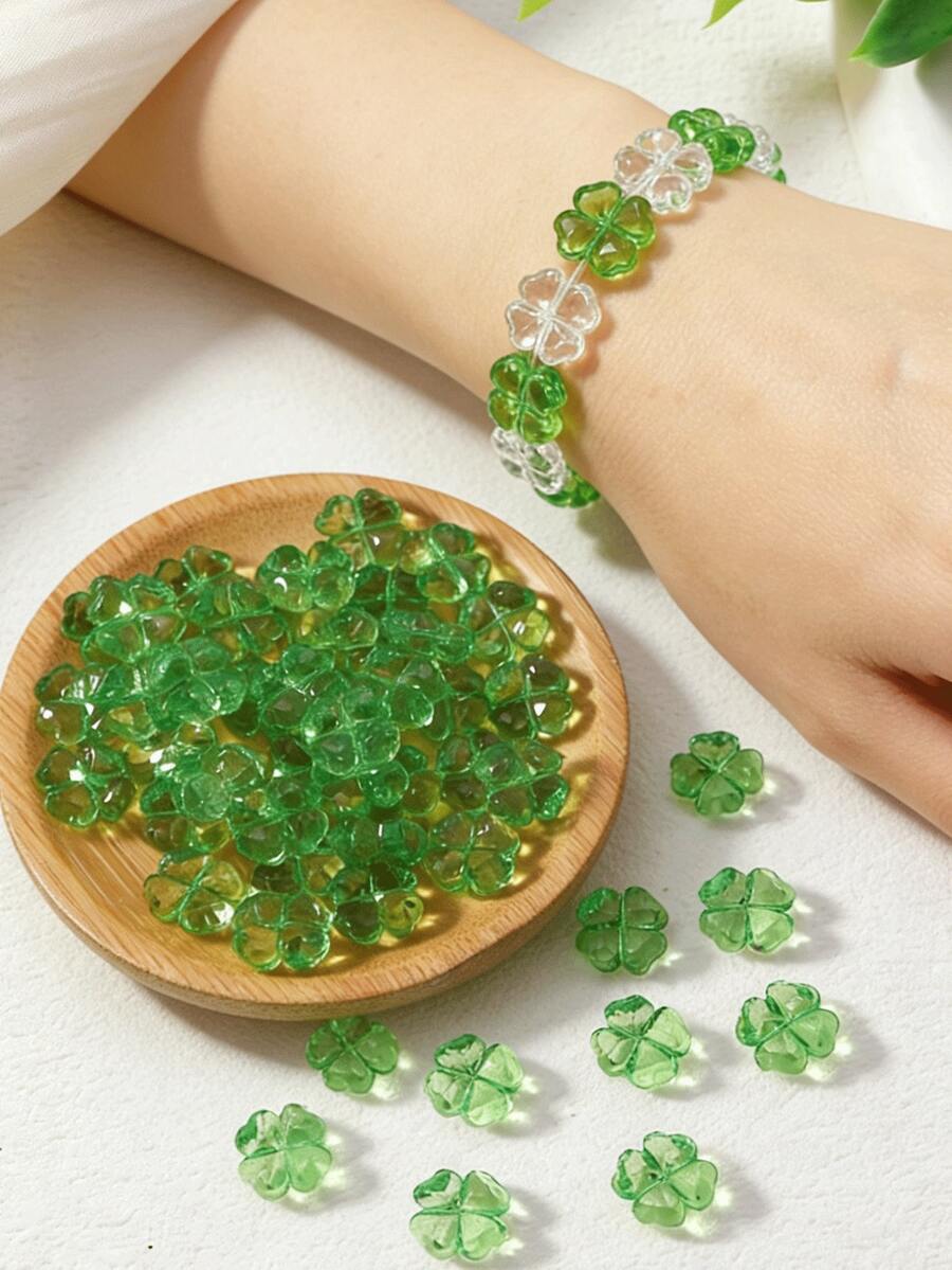 50pcs 3D Acrylic Clover Shaped Beads (Green And White), Clover Beads, Transparent Green Acrylic Clover Shaped Beaded, Opaque Multi-Faceted Clover Shaped Patrick's Day Loose Spacer Beads, Bulk Beads, Multi-Faceted Acrylic Clover Beads, Opaque Acrylic Clover Beads For St. Patrick's Day - Multicolor - View 1
