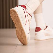PUMA Caven 3.0 透氣低筒運動鞋 中性款 白色紅色 - 白紅 - 查看 3