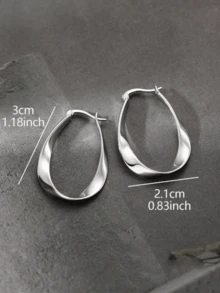 1 Pair Minimalist Mobius Oval Asymmetric Geometric Design Elegant Women's Hoop Earrings - Silver A-type - View 4