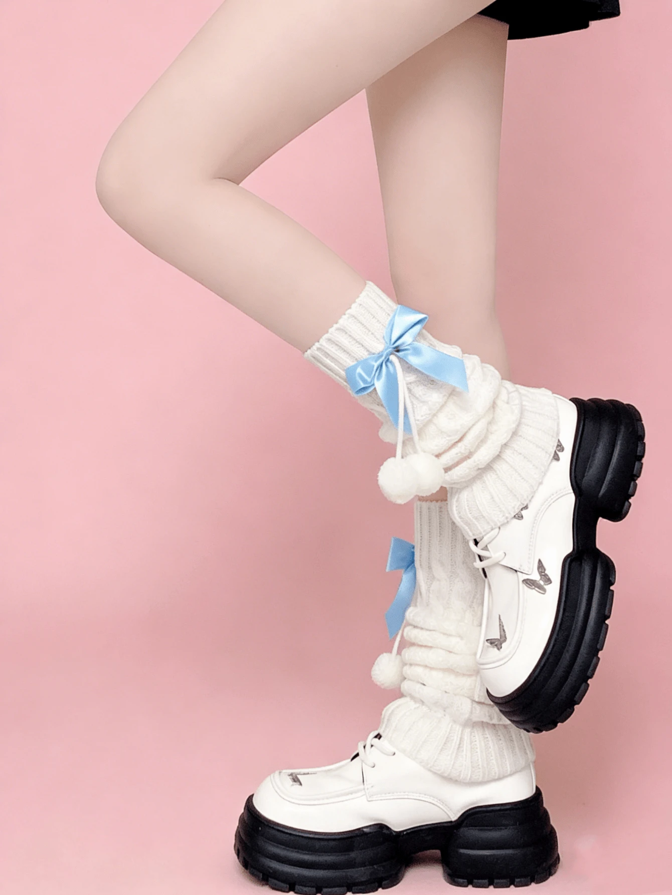 1 đôi tất giữ ấm đùi bằng len dệt kim màu hồng/xanh dương/trắng dễ thương kiểu Lolita với nơ và quả bông. - Nhiều màu - Xem 1