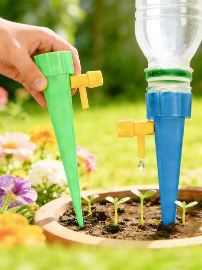 Automatic Drip Irrigation System, Designed For Slouchy Gardeners. Slouchy Automatic Watering System, This Adjustable Drip Irrigation System Includes Adjustable Watering Sprinklers And Slow Release Control Valve, Suitable For Watering Flowers. Essential For Watering Plants.