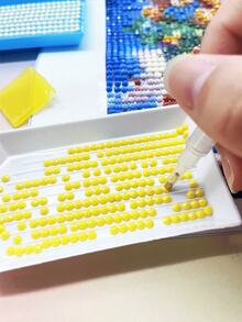 初学者钻石画工具套装，包含钻石画笔、2*2厘米钻石泥补充装、钻石分拣盘及其他基础配件。适合成人减压手工、新手钻石画DIY、美甲钻石装饰等。 - 套裝 - 查看 2
