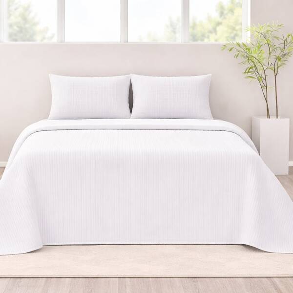 Kynley Colcha Bouti de Verano con Fundas de Almohada, Colcha Ligera y Acolchada, 100% Microfibra Poliéster, Suave y Transpirable, 2 Tamaños y 7 Colores Disponibles, para Camas 90-150 cm, Fácil de Lavar. ✅ Entrega en España en 48/72 horas