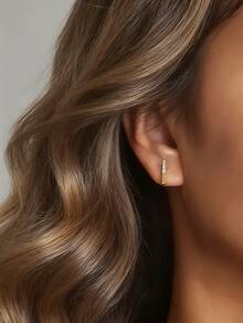 Charm-In Boucles d'oreilles à tige géométriques en forme de barre plaquées or 18K, boucles d'oreilles délicates pour femmes, convenant pour le superposition et le port quotidien - Doré - Voir 2