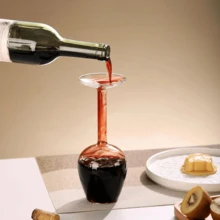 1个13.5盎司独特倒置葡萄酒杯，适用于烈酒和鸡尾酒，是家庭酒吧和餐厅的理想之选，提升您的饮酒体验。 - 無色 - 查看 4