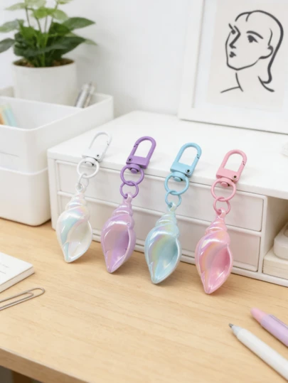 Llavero ligero y lindo de concha en tonos pastel, dije de bolso de concha marina iridiscente para mujeres, accesorio de viaje perfecto para bolsos y autos, regalo ideal de cumpleaños y vacaciones para amigos y familiares, accesorio de bolso Kawaii con tarjetero y bolsa de almacenamiento para piezas de automóvil