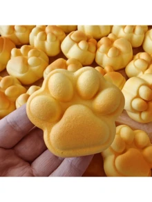 新款可爱猫爪慢回弹软捏面包玩具，逼真烘焙玩具，生日派对和节日最佳礼物 - 彩色 - 查看 1