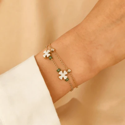 1 pieza Pulsera de mujer con colgante de cruz de doble capa con cuentas de estilo bohemio, accesorio de moda minimalista, conjunto de joyas de pulsera con encanto clásico para playa y vacaciones