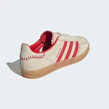 Adidas Originals Gazelle Indoor Beige Better Scarlet Casual Sneakers Women's JS1402 | Retro Heritage Style, Timeless Silhouette - 米色 - 查看 4
