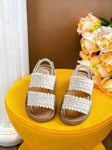 女童波西米亚风蕾丝凉鞋：轻便防滑沙滩派对鞋 - 米色 - 查看 1