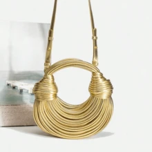 Popular Personalized Woven Handmade Bends And Hitches Packs Ramen Dumplings Clouds Women Hand-Carrying Crossbody Bag,Chic Circular Woven Handle Bag - Metallic Gold Finish, Stylish Party Accessory Hand-Woven Bread Women's Clutch Top Handle Satchel Shoulder Crossbody Creative Noodles Purses Underarm Bag Handbag - 金色 - 查看 3