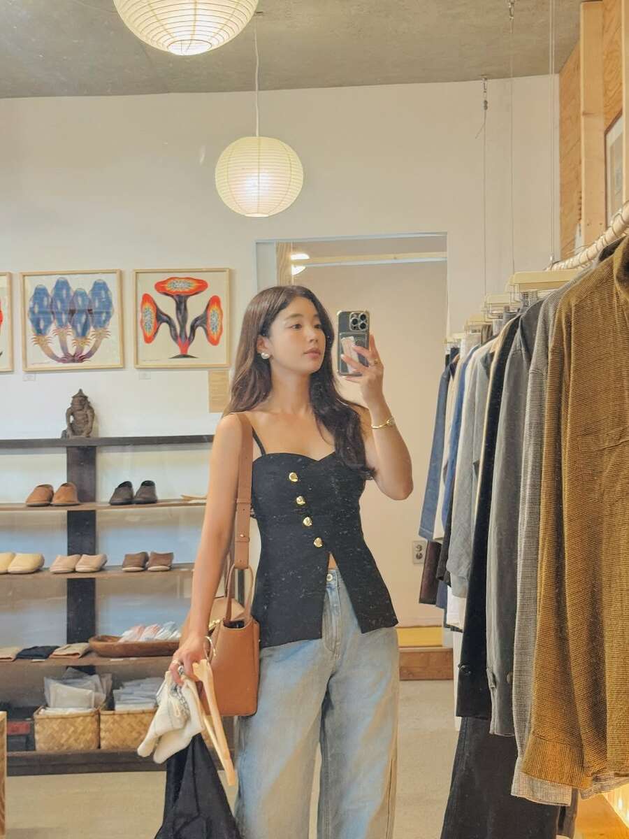 Áo khoác cardigan nữ thời trang, thanh lịch, ôm dáng, dây mảnh, cổ chữ V, xẻ tà, chất liệu vải dệt, cúc kim loại, thích hợp mặc hàng ngày, đi du lịch, đi học, hẹn hò buổi tối, dự tiệc sinh nhật, mùa hè. - màu đen - Xem 1