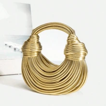 Popular Personalized Woven Handmade Bends And Hitches Packs Ramen Dumplings Clouds Women Hand-Carrying Crossbody Bag,Chic Circular Woven Handle Bag - Metallic Gold Finish, Stylish Party Accessory Hand-Woven Bread Women's Clutch Top Handle Satchel Shoulder Crossbody Creative Noodles Purses Underarm Bag Handbag - 金色 - 查看 2